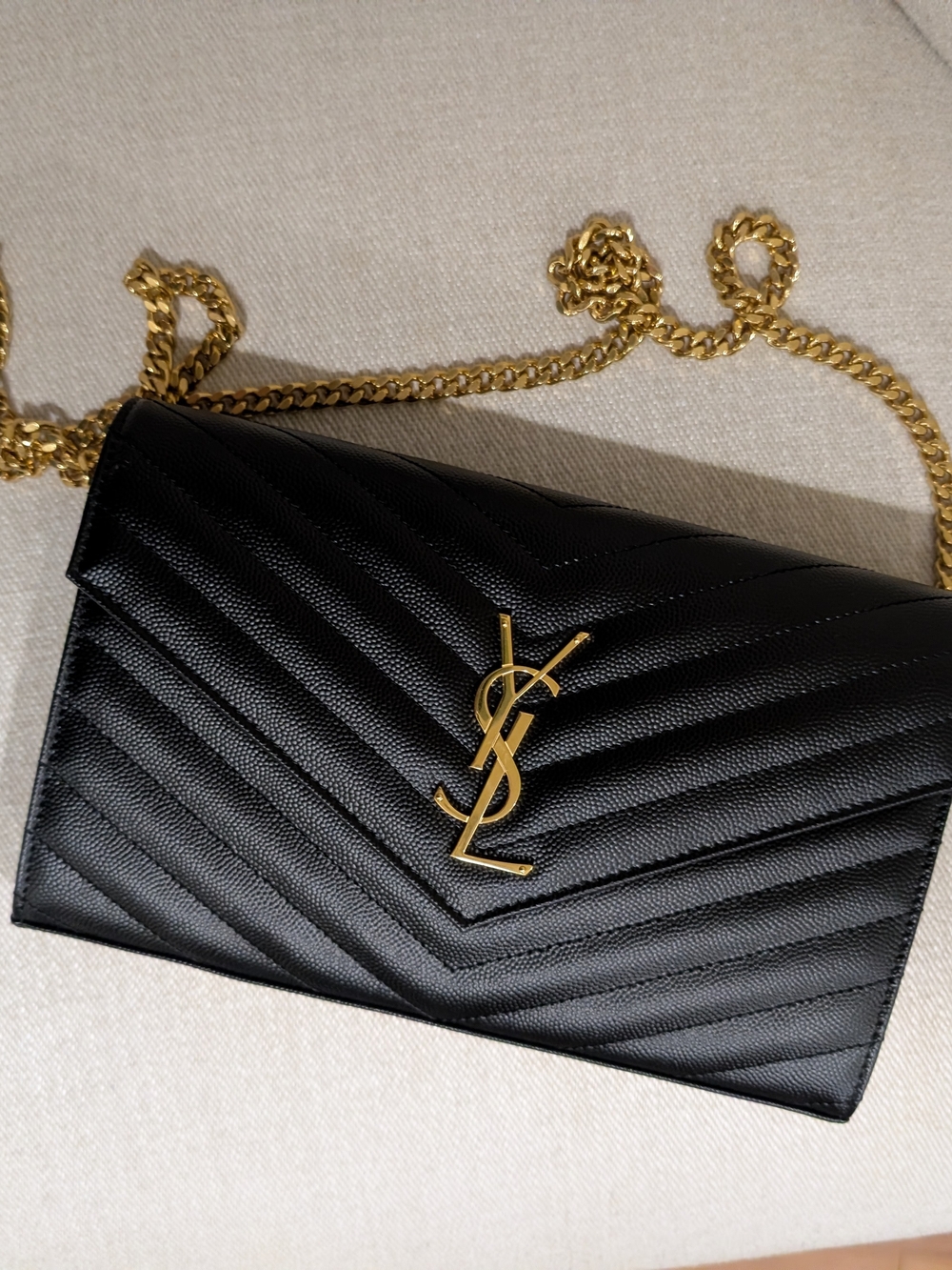 Saint Laurent Cassandra Envelope - Picture 9 of 12